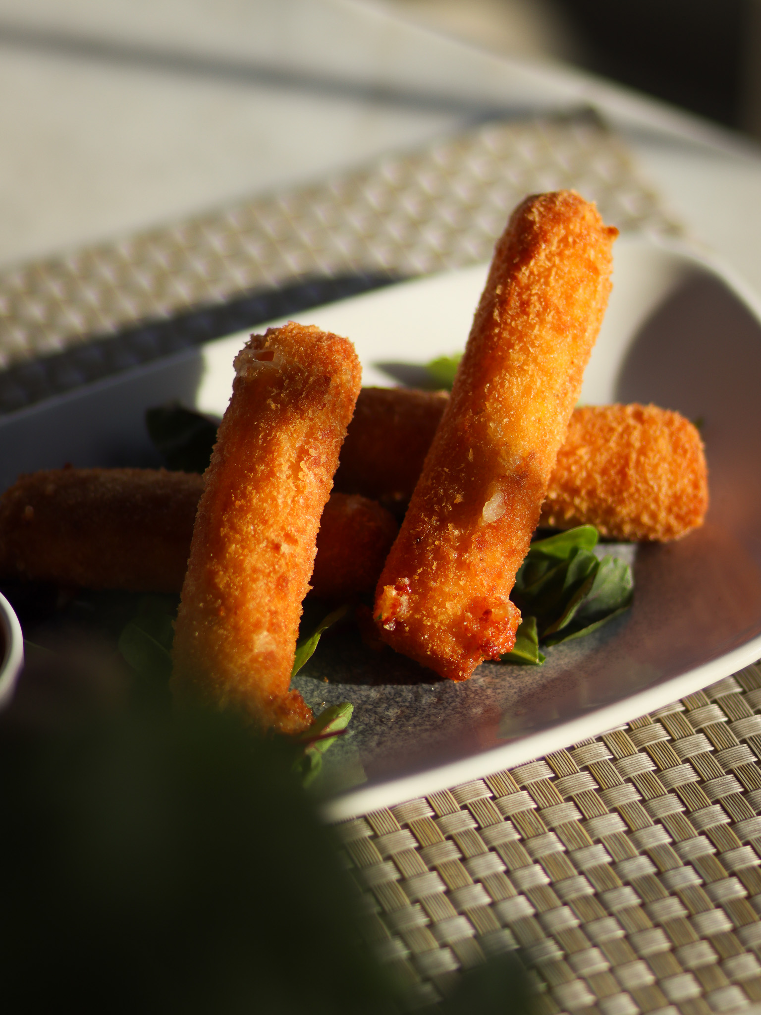 MOZZARELLA STICKS